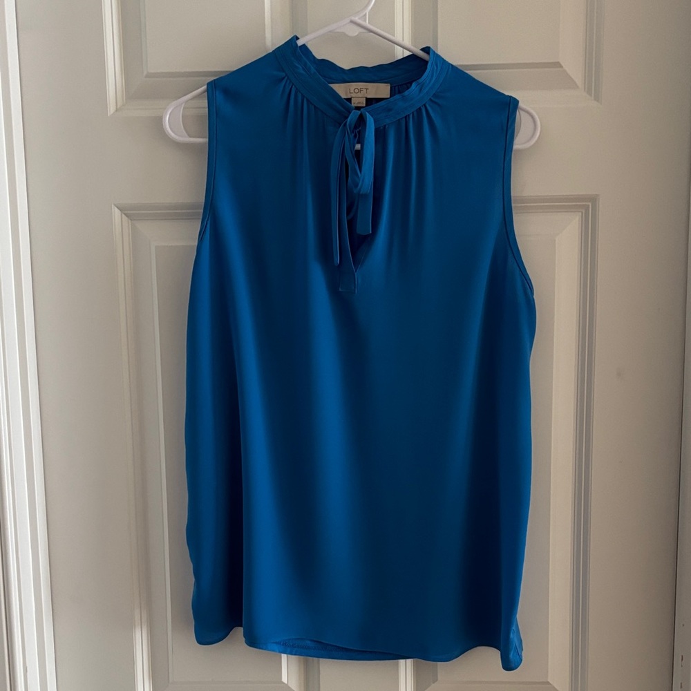 LOFT Women's Blue Sleeveless Tie-Neck Blouse